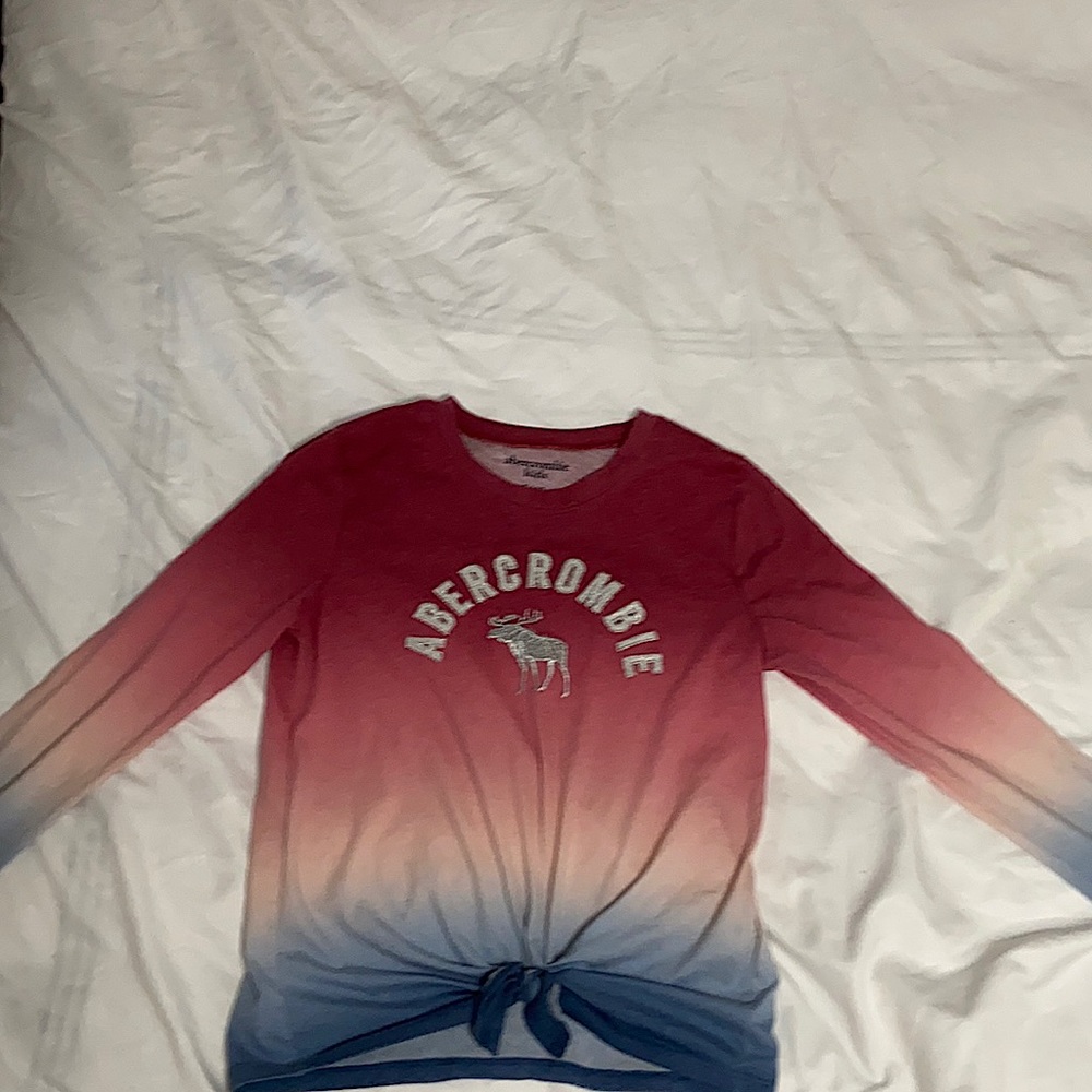Abercrombie Kids—Red,Cream,blue ombré